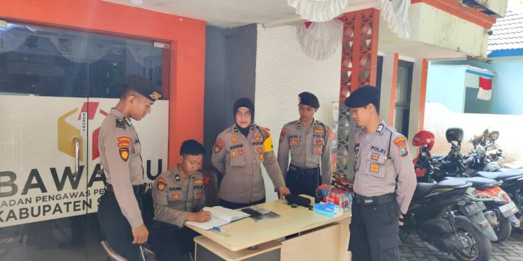 Samapta Polresta Sidoarjo, Tingkatkan Pengawasan dan Patroli Kantor KPU dan Bawaslu Sidoarjo