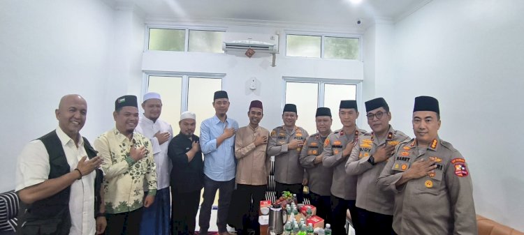 Silaturahmi dengan Kaops NCS Polri, UAS Serukan Masyarakat Jaga Ketertiban Jelang Pemilu