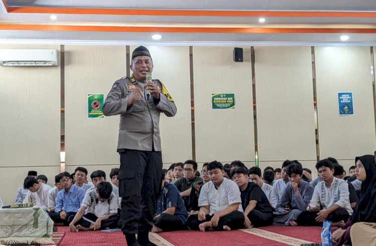 Cegah Perundungan Polresta Malang Kota Sosialisasi Stop Bullying di Sekolah