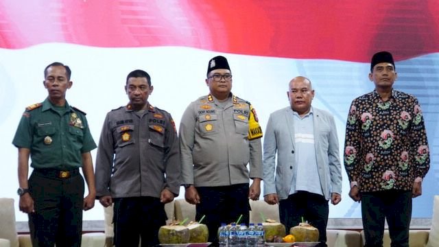 Jelang Pilkada, Polresta Sidoarjo Gelar Sahabat Curhat di Balongbendo