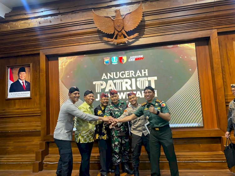 Tiga Pilar Desa Sombo di Magetan Raih Anugerah Patriot Jawi Wetan II 2024 Kategori Harkamtibmas