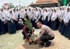 Sidoarjo-Asri-Sejuk-Green-Policing,-Polresta-Sidoarjo-Ajak-Pelajar-Peduli-Kelestarian-Lingkungan