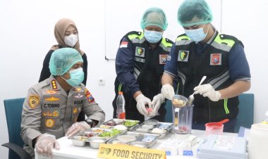 Kapolresta-Sidoarjo-Cek-SPPG,-Pastikan-MBG-Sesuai-Standar-Gizi