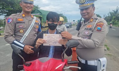 Polres-Pelabuhan-Tanjungperak-Gelar-Patroli-Terpadu-di-Akses-Vital-Surabaya–Madura