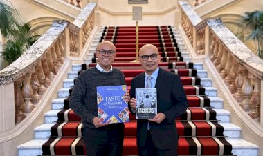 Buku-Rasa-Bhayangkara-Nusantara-Terbit-dalam-Bahasa-Inggris,-Diberikan-pada-Dubes