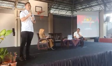 Polresta-Malang-Kota-Edukasi-Pelajar-tentang-Bahaya-Kejahatan-Siber-dan-Judol