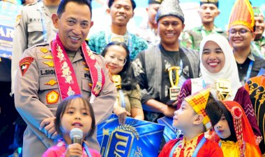 Dari-Dongeng-hingga-Cita-Cita,-Kapolri-Beri-Ruang-Anak-untuk-Berkarya