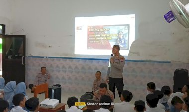 Polresta-Sidoarjo-Edukasi-Pelajar-tentang-Bullying-dan-Radikalisme