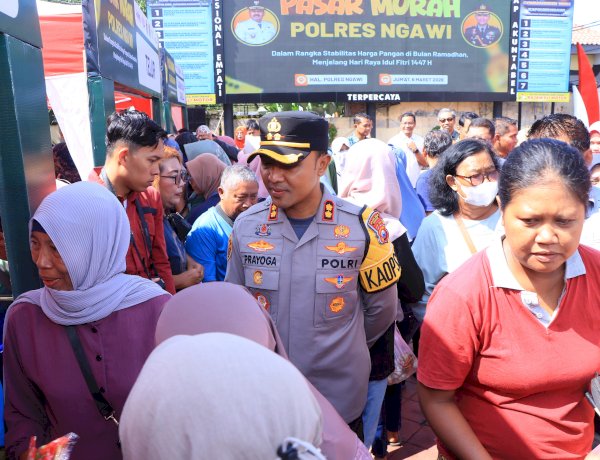 Polres Ngawi Gelar Pasar Murah Masyarakat Sumringah