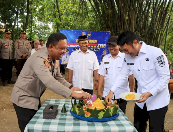 Polres Tuban Bangun Jembatan Merah Putih Presisi, Bupati : Berkat Kepedulian dan Kehadiran Polri di Tengah Masyarakat