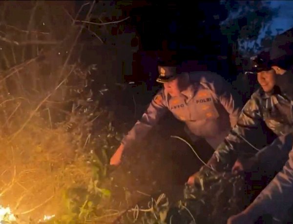 Polres Bondowoso dan Tim Gabungan Tembus Medan Ekstrem, Karhutla di Lereng Ijen Berhasil Dipadamkan